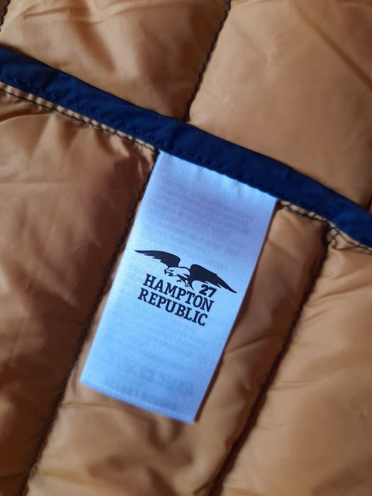 HAMPTON REPUBLIC мъжки елек S размер.
