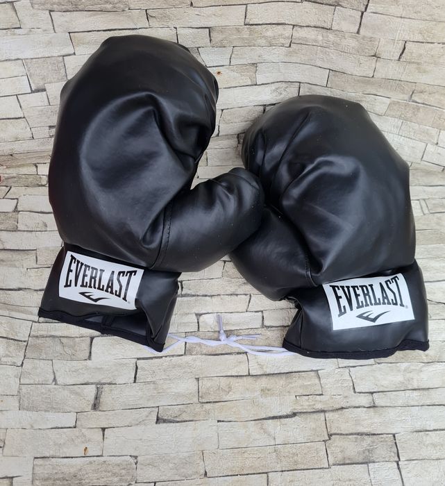 Боксови ръкавици Everlast