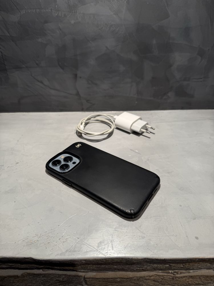 100% батерия! Iphone 13 Pro Max 256 GB Sierra Blue