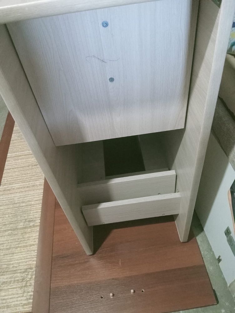 Продам раздвижной стол