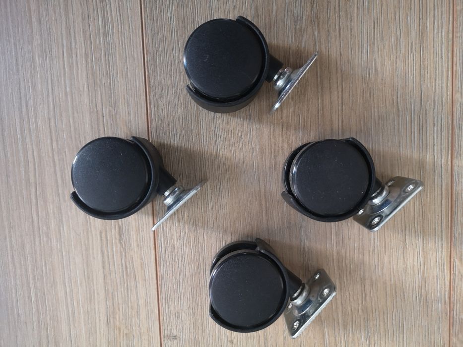 Set de 4 roti de mobilier, cu mecanism rotativ, 40mm