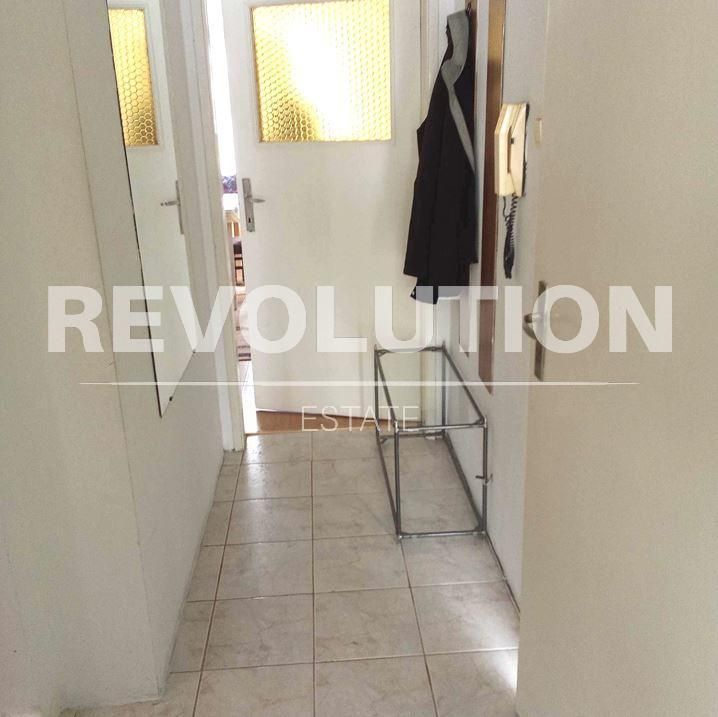 Дава се под наем Тристаен апартамент в Варна, Генералите - 65 кв.м за 350 € - Снимка #6