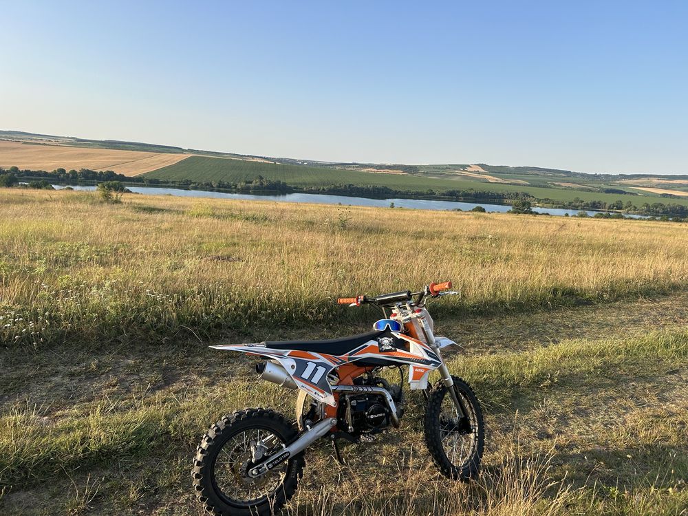 Продавам 125 кубиков кросов мотор