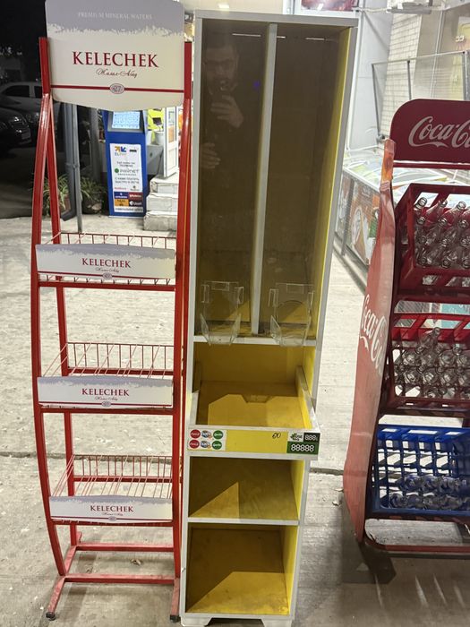 Кг писта сотиладиган полка холати зур ранги сарик