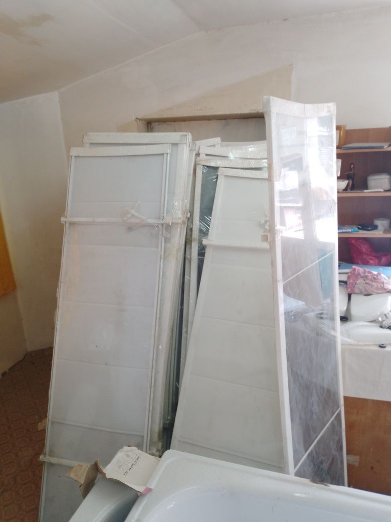 Улица Азаттык дом51  Продам панель, фартук, экран, защиту для ванны