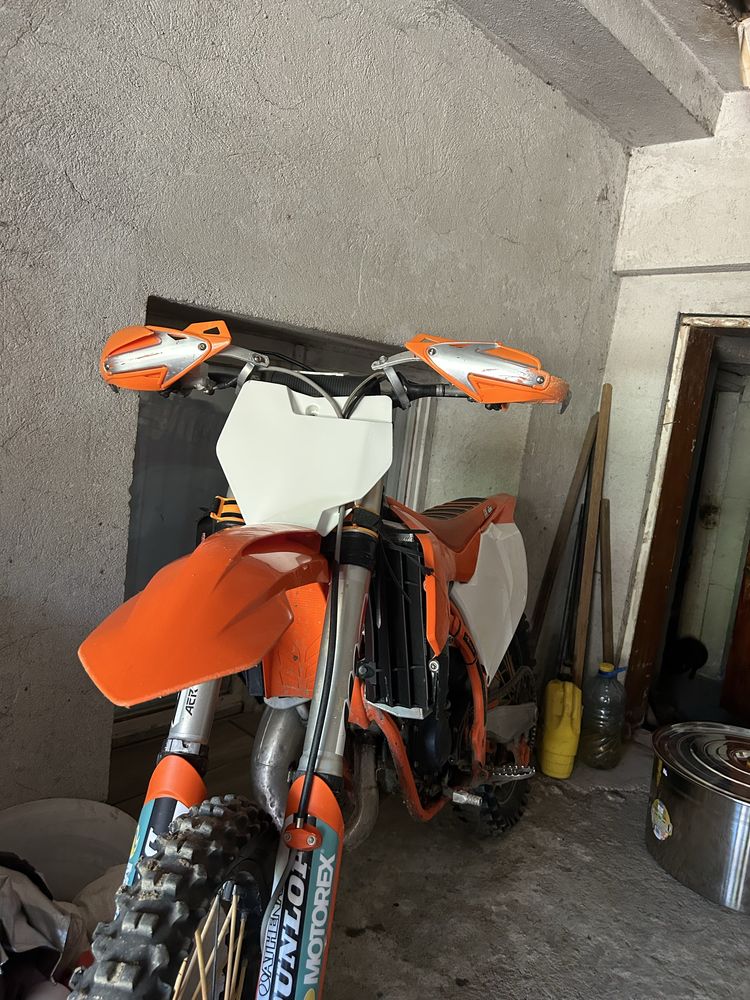 Продавам KTM sx 125