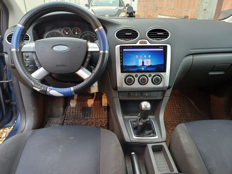 Vând Ford Focus 2005 sau schimb pe motocicleta sau atv