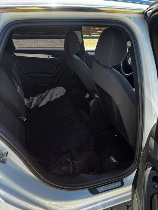 Audi a4b8 an2011 manual