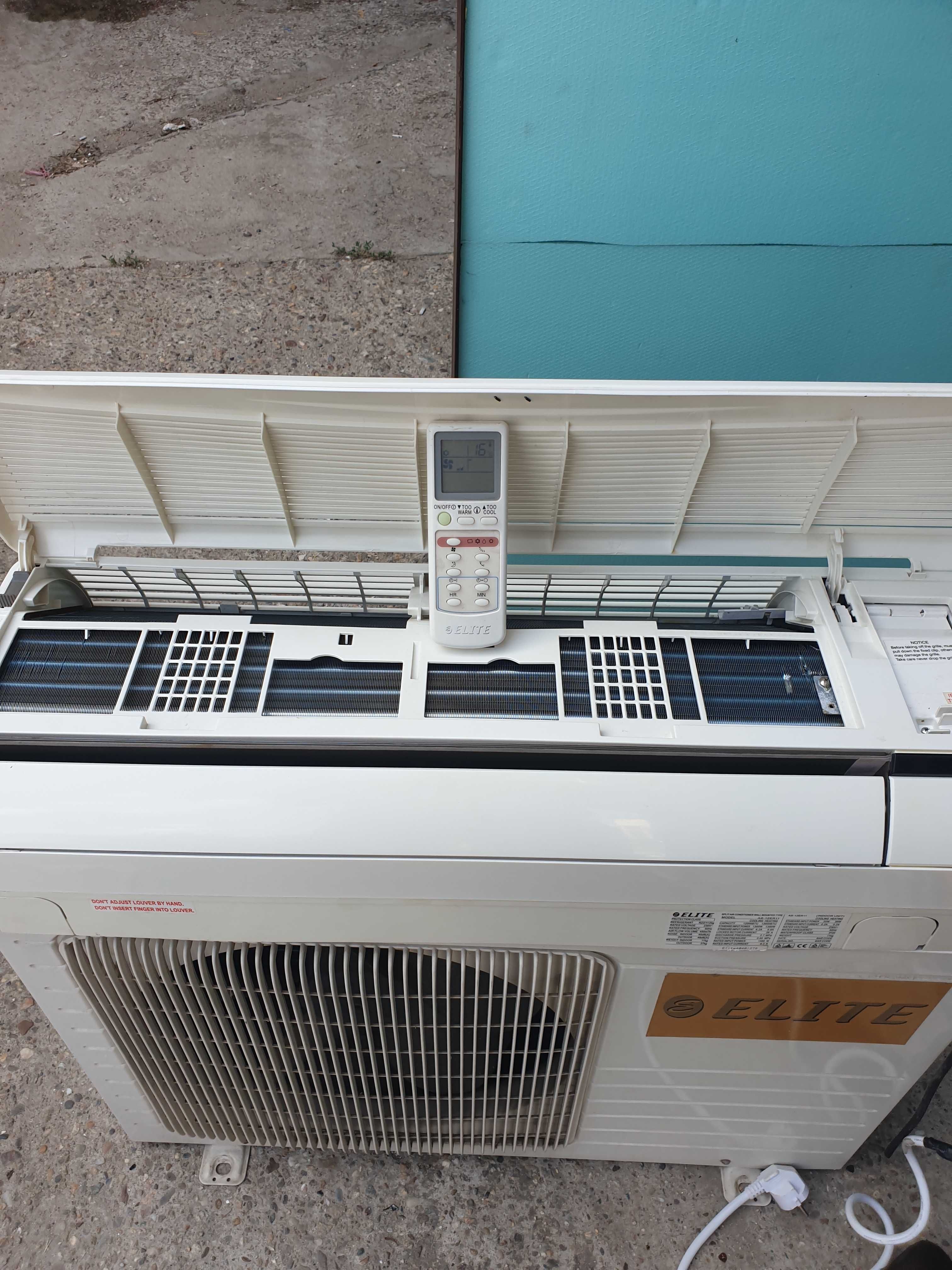 Продава се работещ климатик ELIT 12000btu. Сплит.