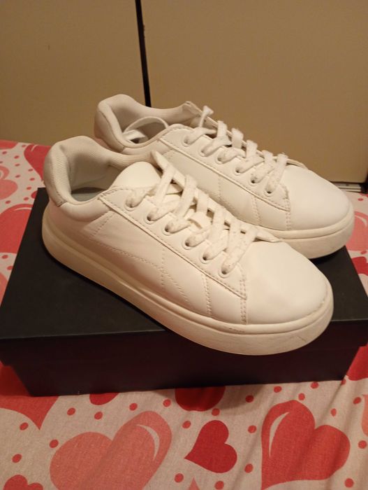 Pantofi sport Zara nr.35
