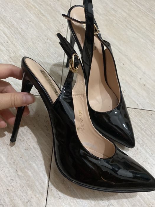 туфли на шпильке Баскони