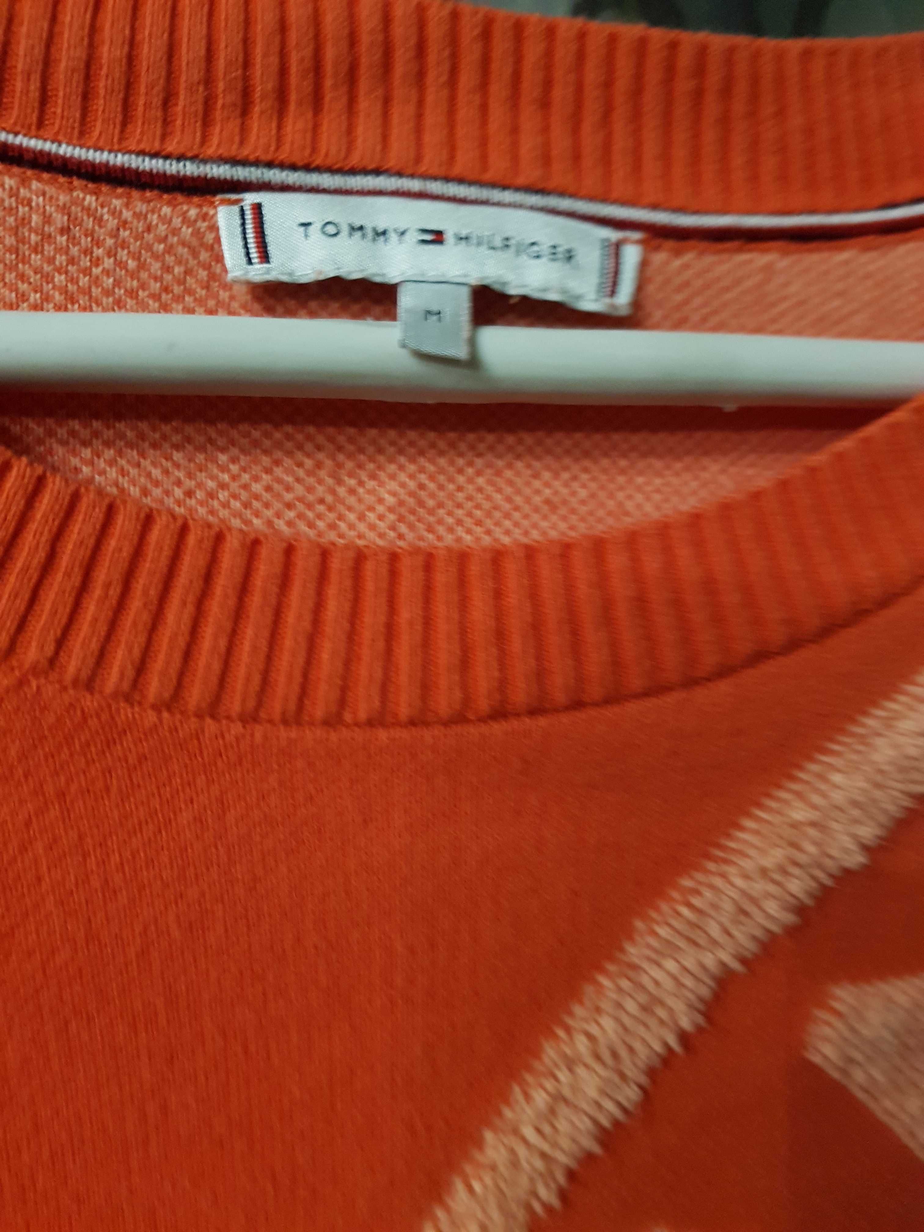 Продавам дамски памучни  блузи на марката Desigual и Tommy Hilfiger