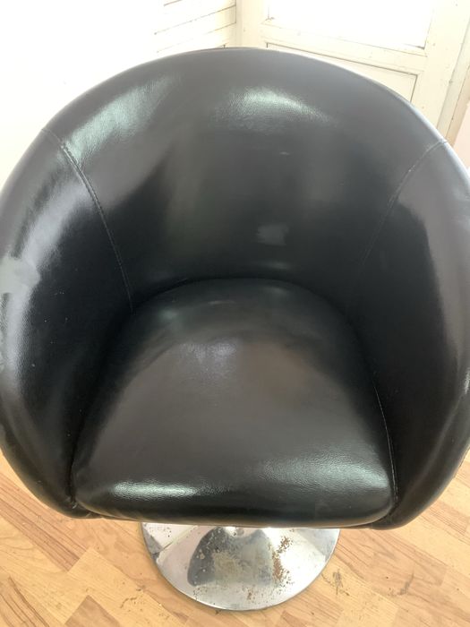 Scaun rotativ piele ecologica