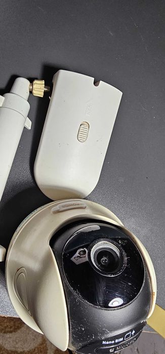 Camera supraveghere Reolink cu panou solar si cartela 4G