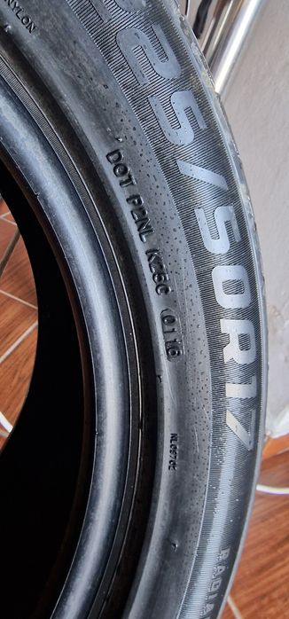 225 50 r17 momo..