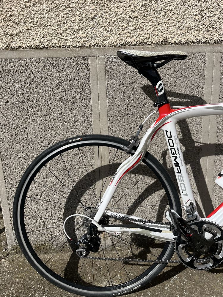 Pinarello Dogma 60.1 карбонов шосеен велосипед, Ultegra/105, 6,95кг.
