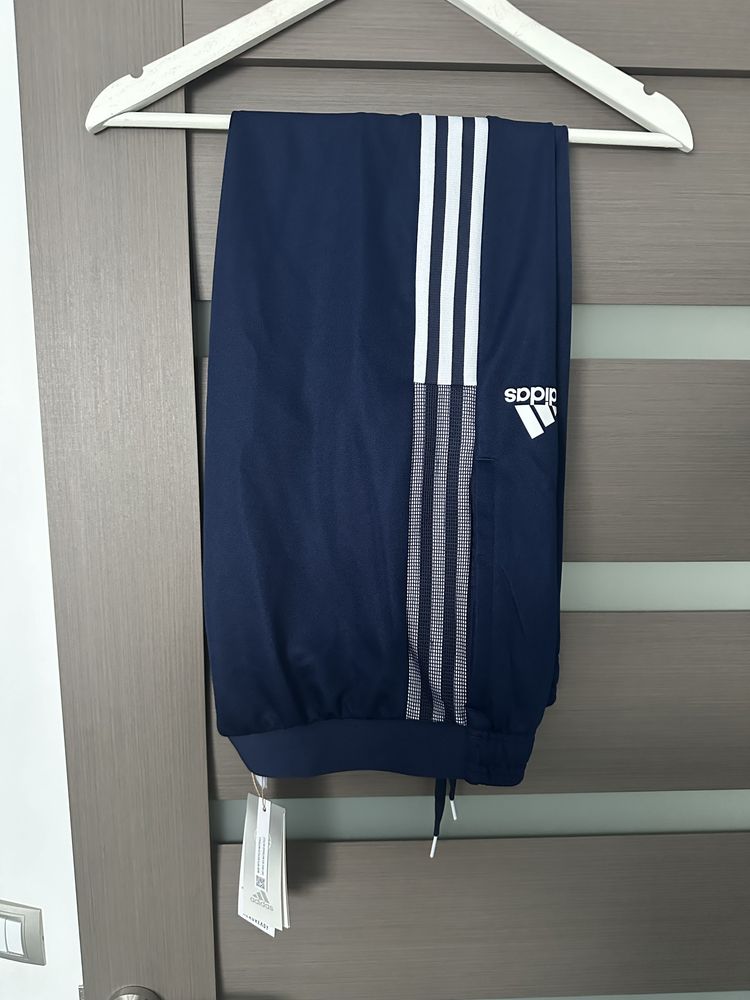 Trening sport ADIDAS