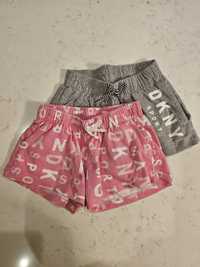 Къси панталонки за момиче на DKNY, 24 месеца