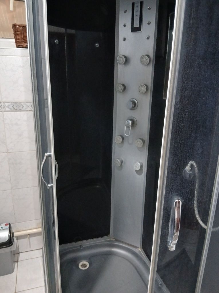 Продам душевую кабину!