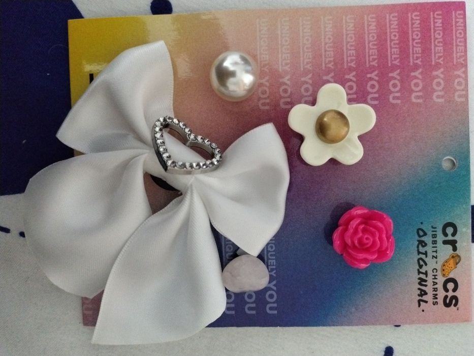 Accesorii pentru papuci Crocs