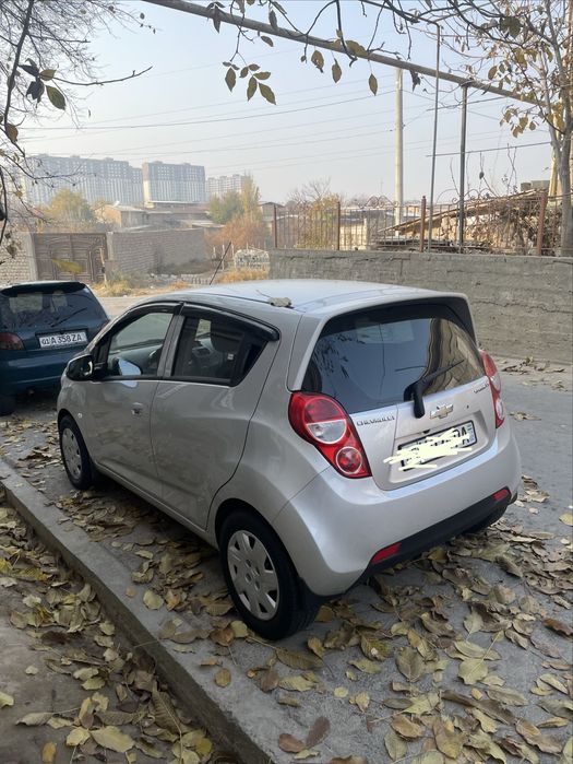 Arenda vekub berelade boshiga 900$