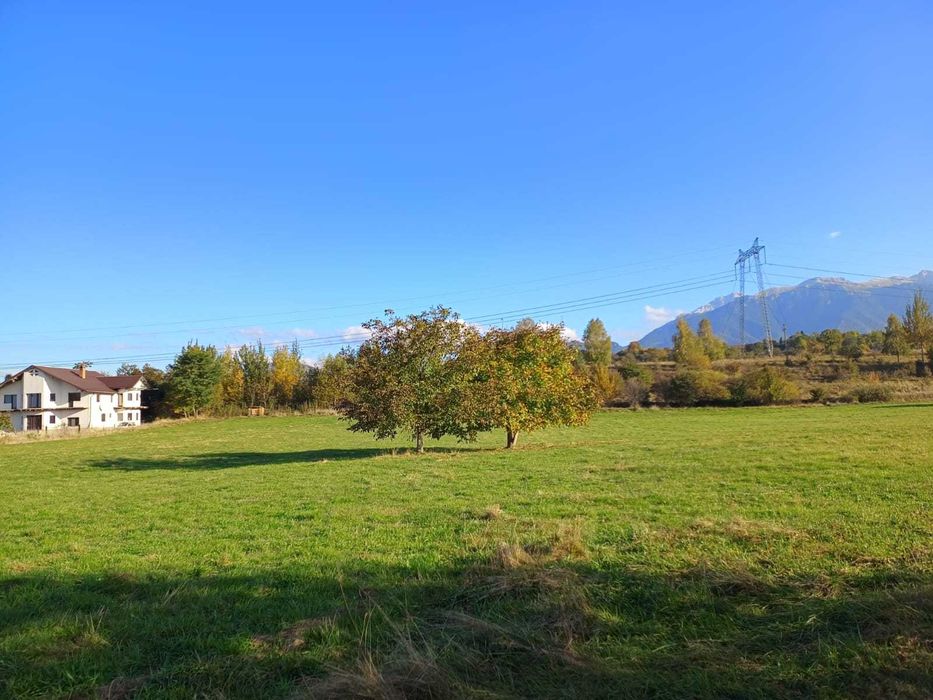 Teren intravilan Tohanu Nou la intrare in Bran langa Penny 2000mp