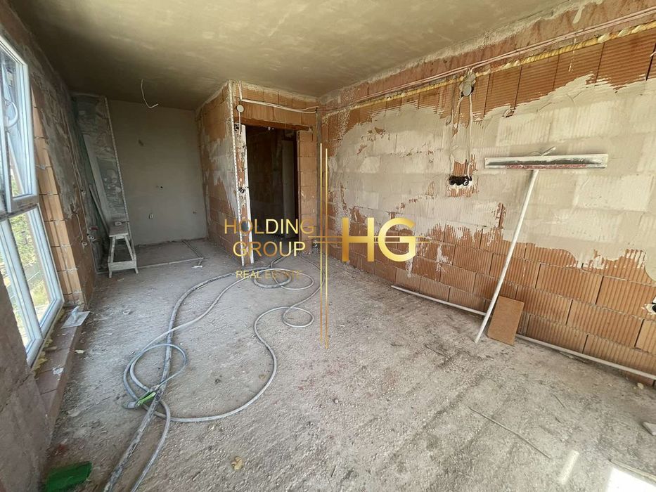 Продава се Тристаен апартамент в Варна, Възраждане 3 - 83 кв.м за 1498 €/кв.м - Снимка #3