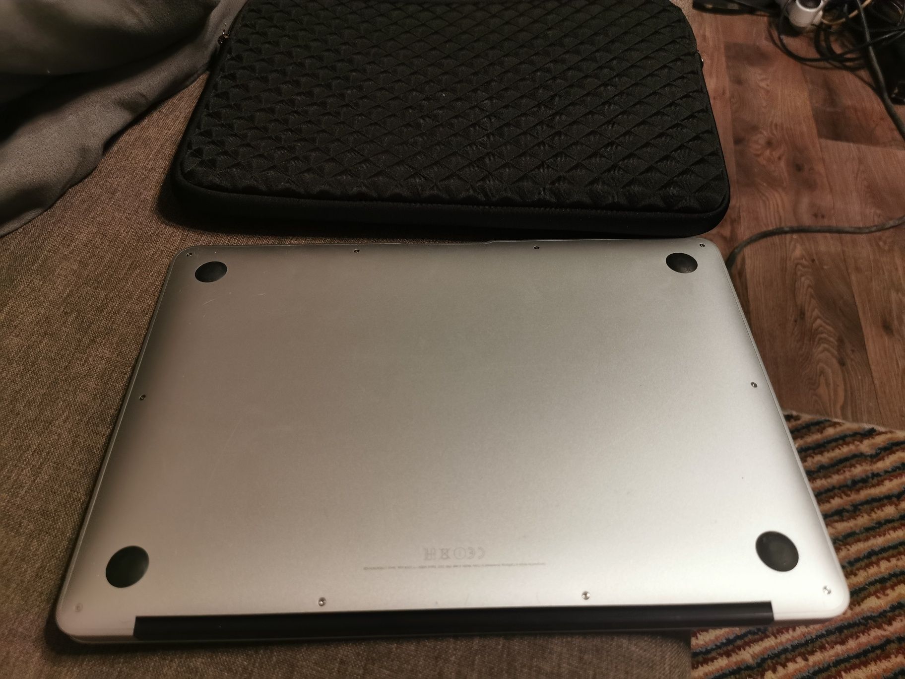 Macbook Air 13 inch i5