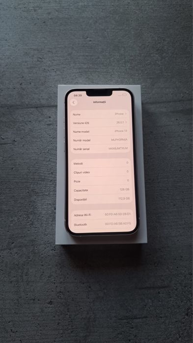 Se vinde iphone 13 128gb roz