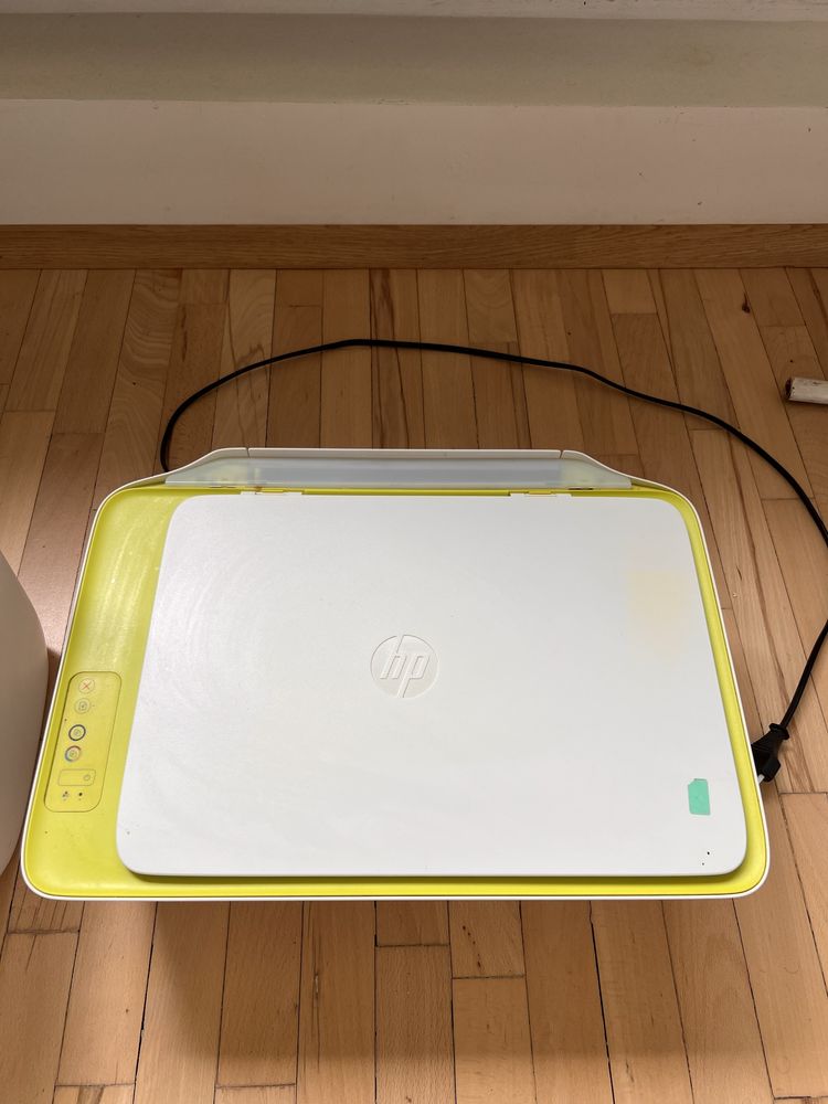 HP цветен принтер