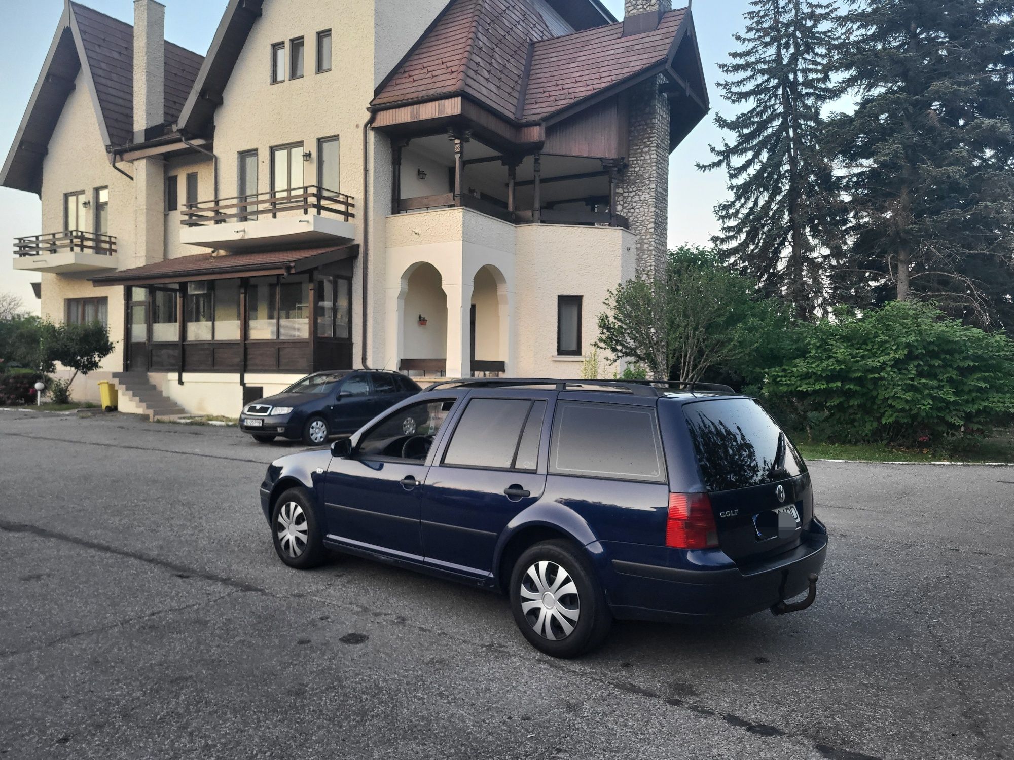Se vinde golf 4 axr
