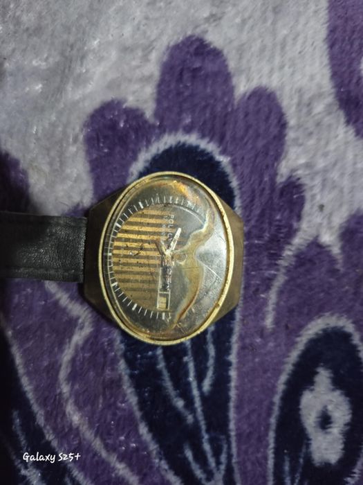 Часовник  poljc 17 jewels