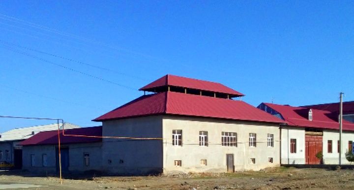 Умид посёлкада ховли сотилади
Янги стадиондан утгандан
Катта йул Олди