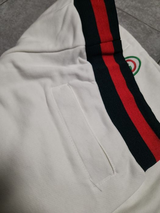 Къси панталони НАМАЛЕНИЕ