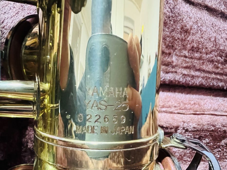 Saxofon Yamaha Yas-25