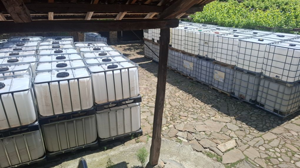 Ibc tank 1000 l бидони за вода 1000 литра