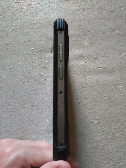 Cubot KingKong 9 – 12+12GB RAM / 256GB – здрав телефон, напукан екран