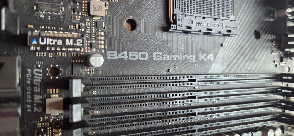 Неработещо Дъно: AsRock Fatal1ty B450 Gaming K4