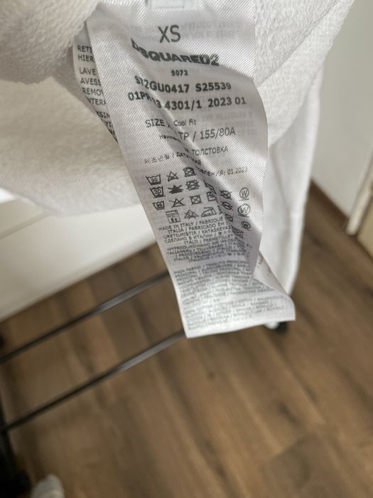 Unisex суичър dsquared 2 нов с етикет