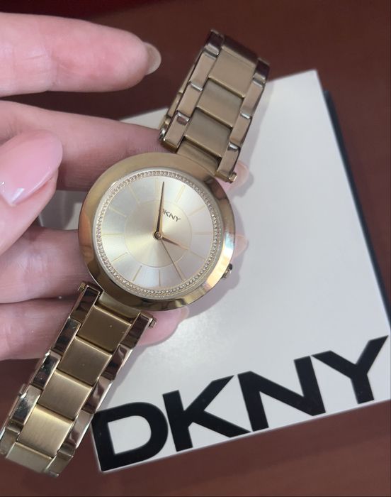 Ceas auriu DKNY