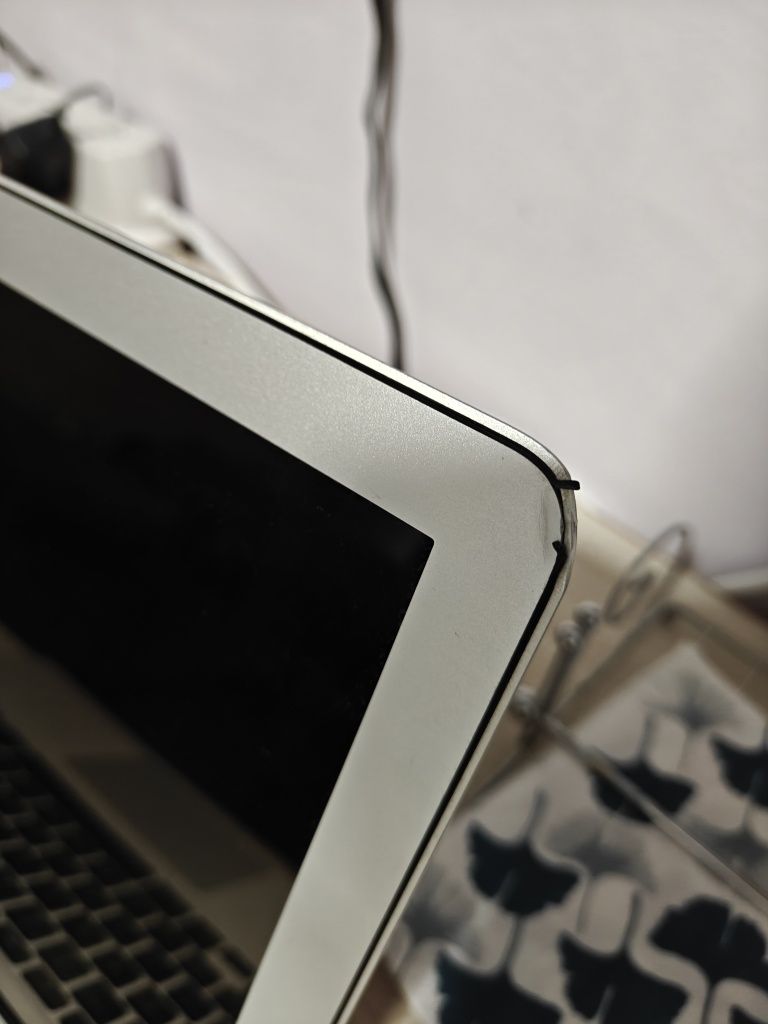 Mac  Book Air 13