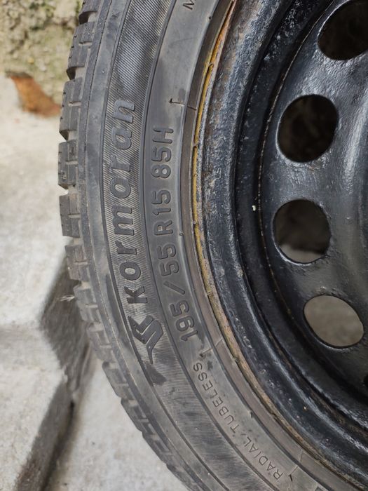 Anvelope iarna 195/55 R15