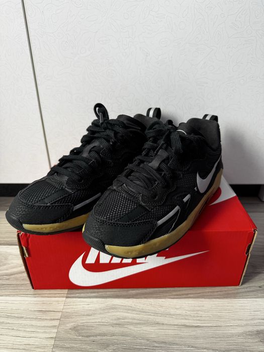 Есенни обувки NIKE
