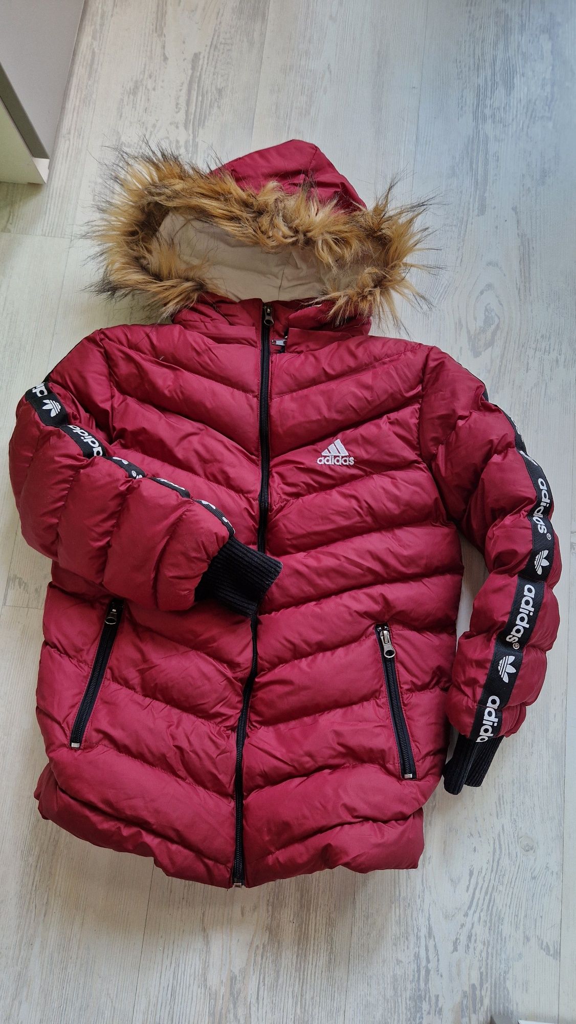 Детско яке Adidas 134/140 размер