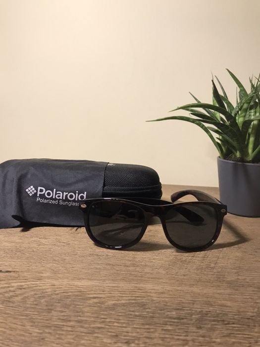 Ochelari de soare polaroid pentru copii!