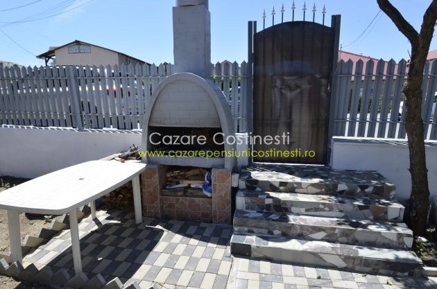 Casa proprietar costinesti