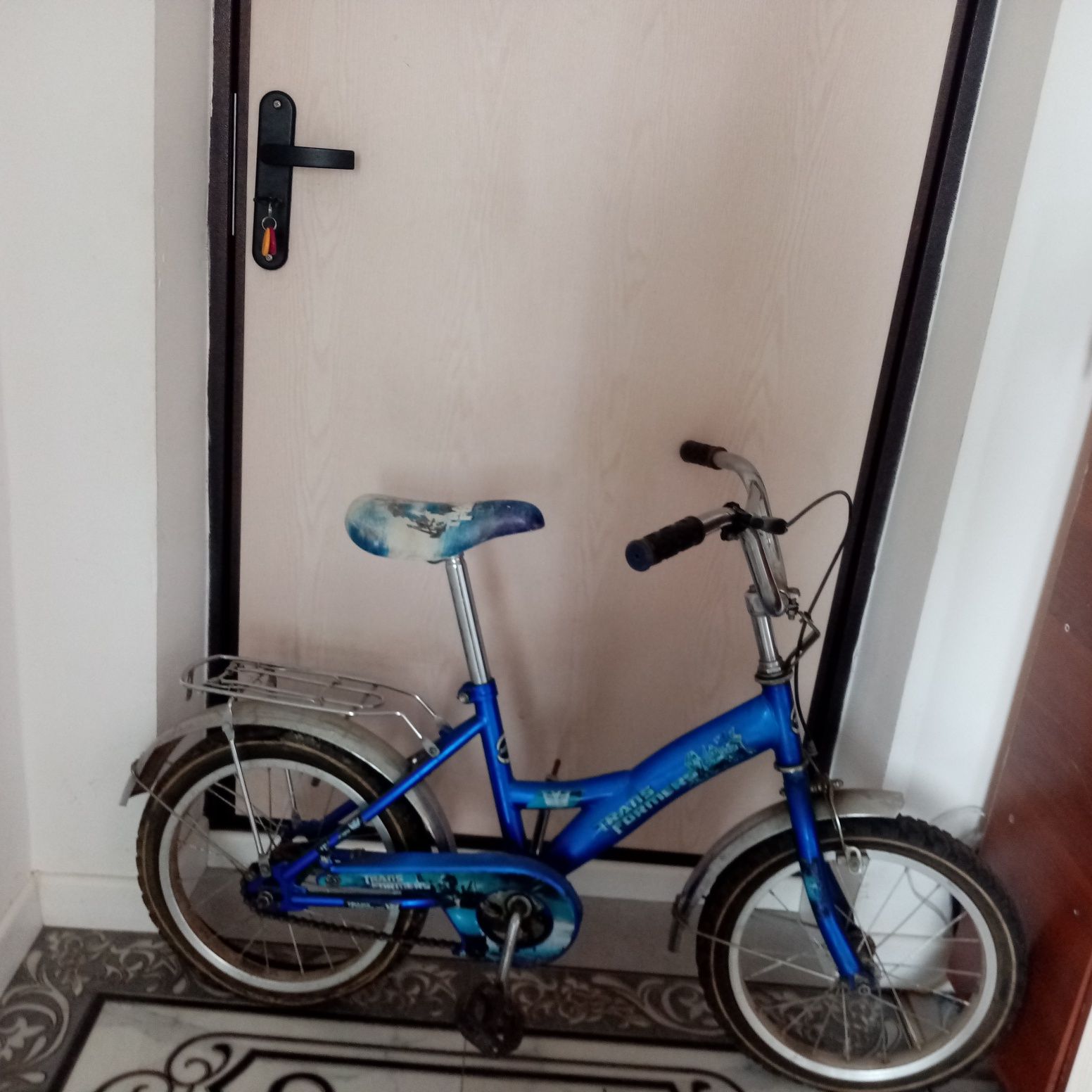Велосипед детский на возраст 6-8 лет