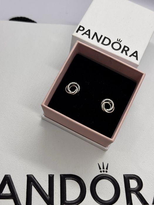 Pandora обеци Пандора