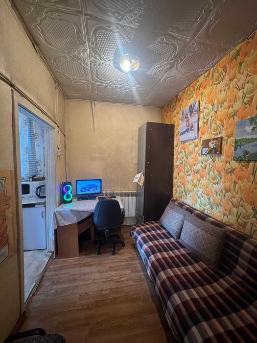 Дом с 2 отдельными входами, ул. Нарвская - (Кудерина Сахалинская)