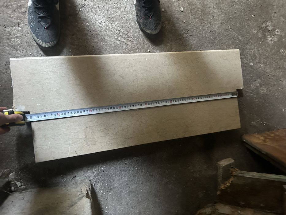 Бежов мраморен праг за входна врата